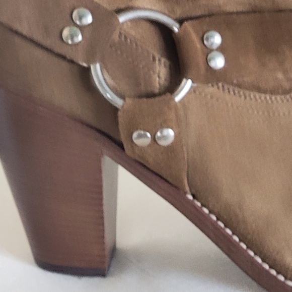 NWOT, ST LAURENT BOOTS, BROWN, 39 - Picture 4 of 9